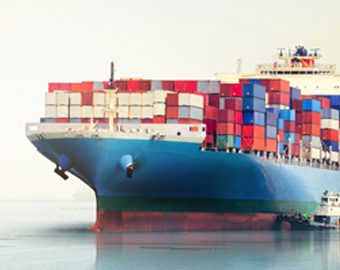 The benefits of using a freight forwarder for international shipping